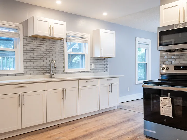 39 Hope St #2 — Photo 5