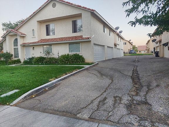 2nd image of 1628 Cactus Dr