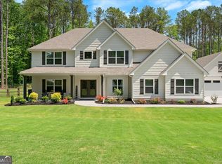 475 Paynes Lake Rd, Carrollton, GA 30116