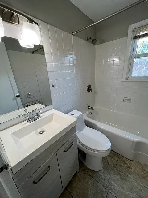 2 bed, $1,795 — Photo 4