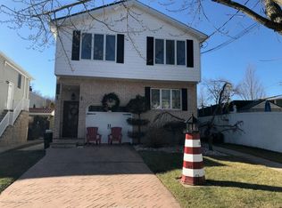 568 Yetman Ave, Staten Island, NY 10307