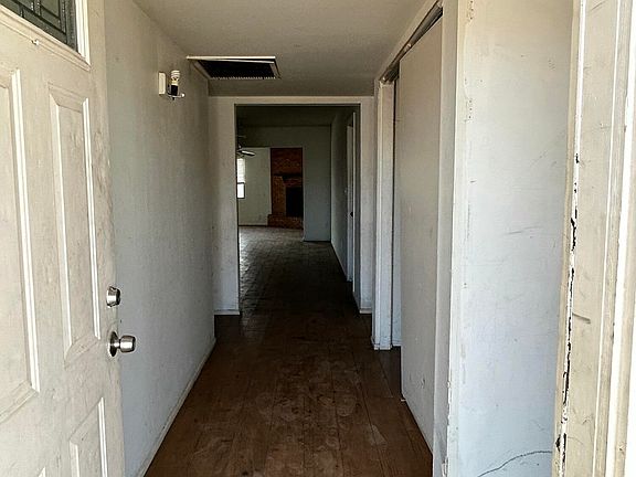 4th image of 2841 W Campbell Avenue