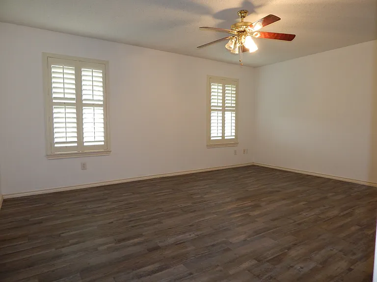 10013 Country View Ln — Photo 18