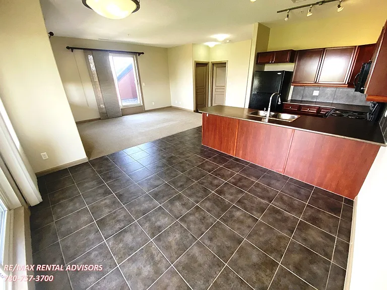 501 Palisades Way #404 — Photo 22