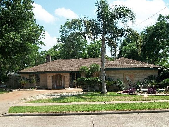 2nd image of 526 Misty Lake Dr