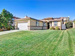 34362 Sherwood Dr, Yucaipa, CA 92399