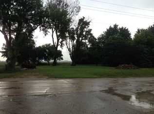 255 SW Walnut Ave, Earlham, IA 50072