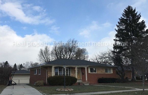 1st image of 30926 Roycroft St