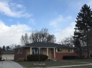 30926 Roycroft St, Livonia, MI 48154