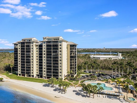 4th image of 17080 Harbour Pointe Dr #1212