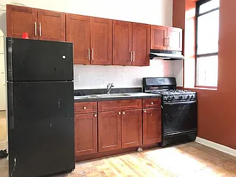 Rented by Lang Realty LLC