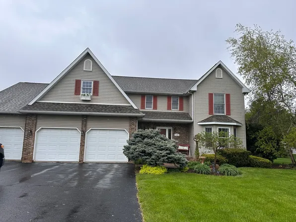 2100 E 41st St, Sterling, IL 61081