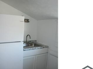 397 E 148th St #3, Cleveland, OH