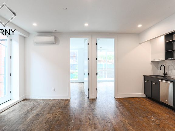 3rd image of 321 Woodbine St #2FA
