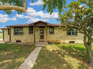14464 172nd Rd, Winfield, KS 67156
