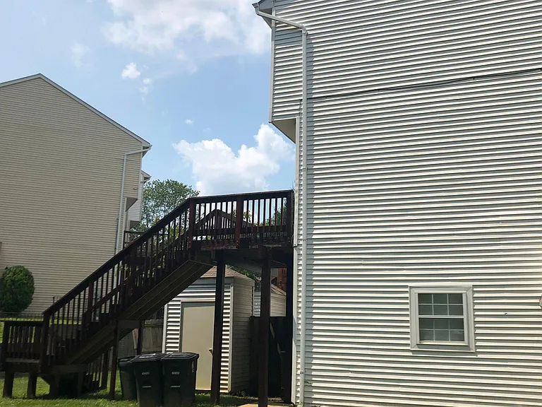 133 Firethorn Ct — Photo 19