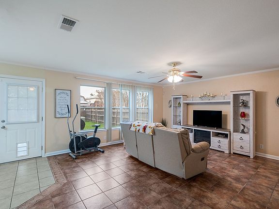 2nd image of 7037 Lynn Lake Dr