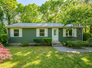 300 Trotting Park Rd, East Falmouth, MA 02536