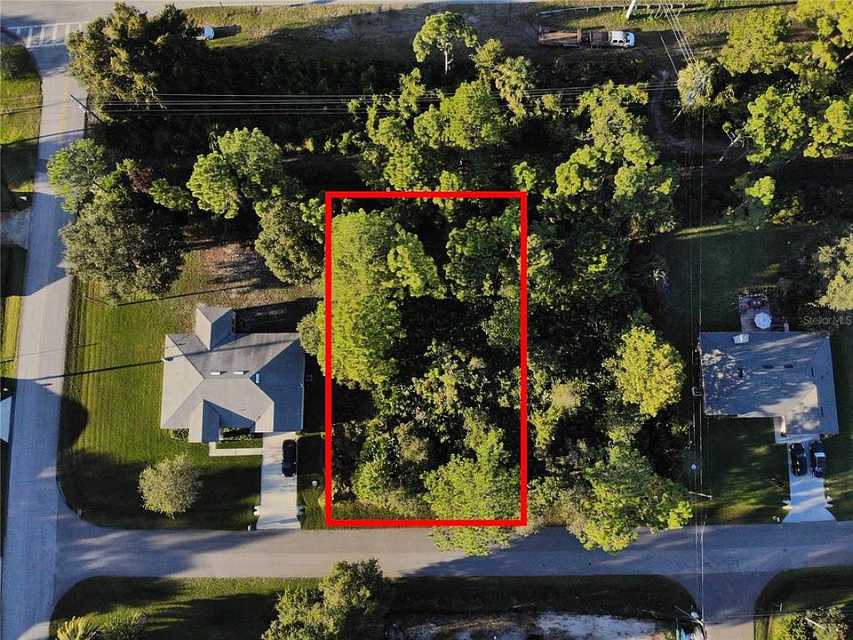 1st image of 3 Pickering Dr #2