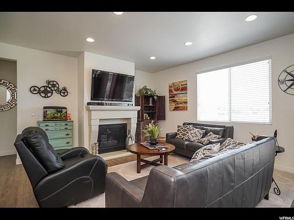 3rd image of 3190 S 2985 W