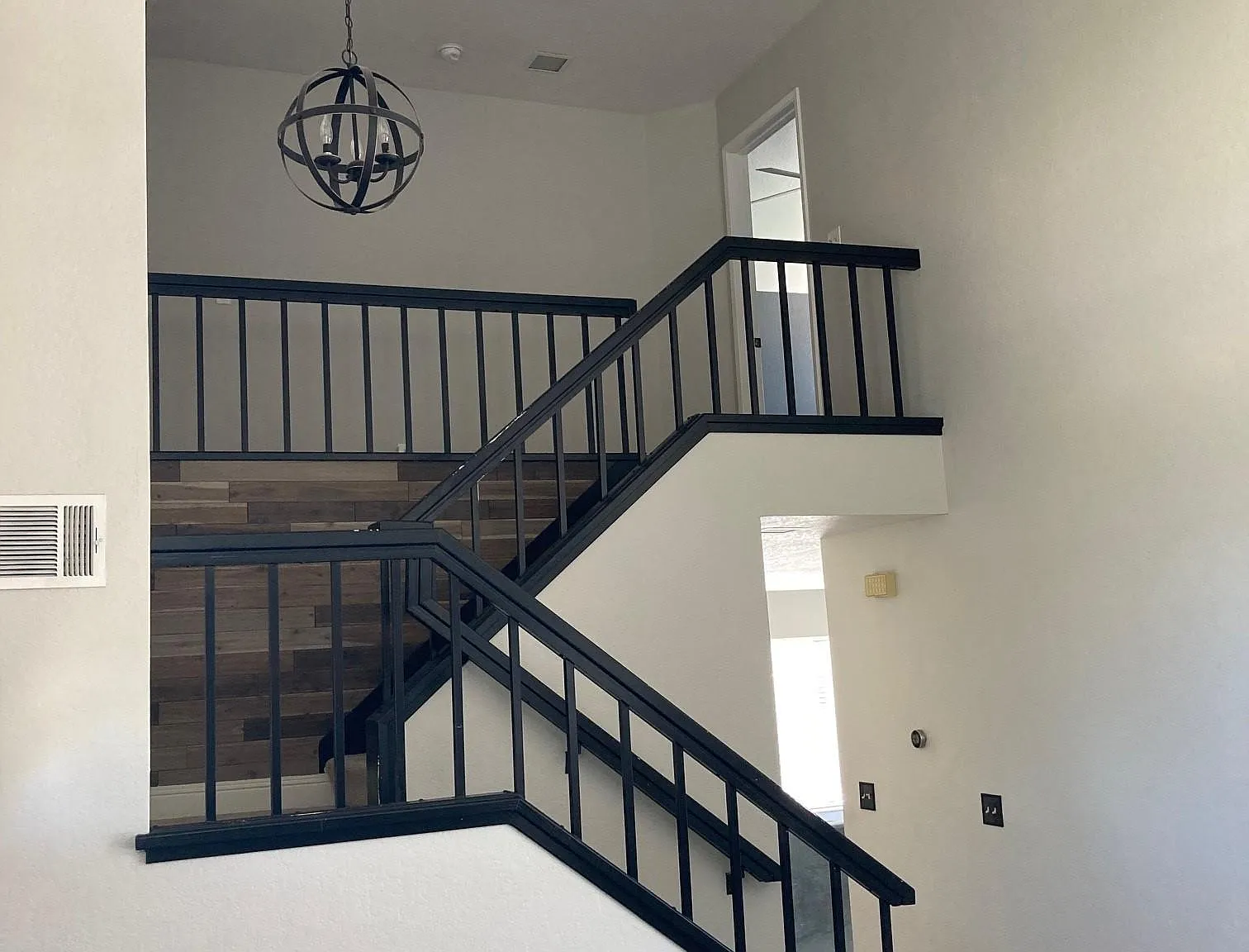 2180 Breaker Ct — Photo 4