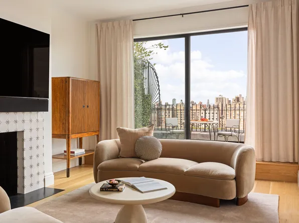 16 West 77th Street image 8 of 17