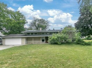 5306 Barton Rd, Madison, WI 53711