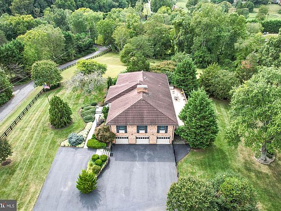 4th image of 12624 Wycklow Dr