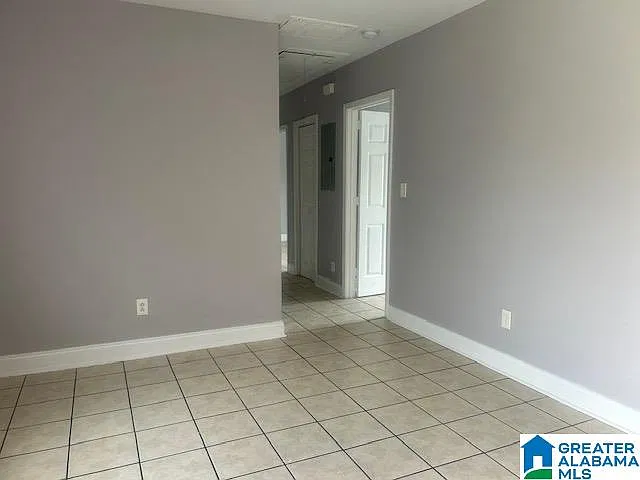 3 bed, 2.0 bath, $1,000 — Photo 3