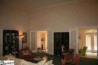 3rd image of 1 Chinquapin Ln