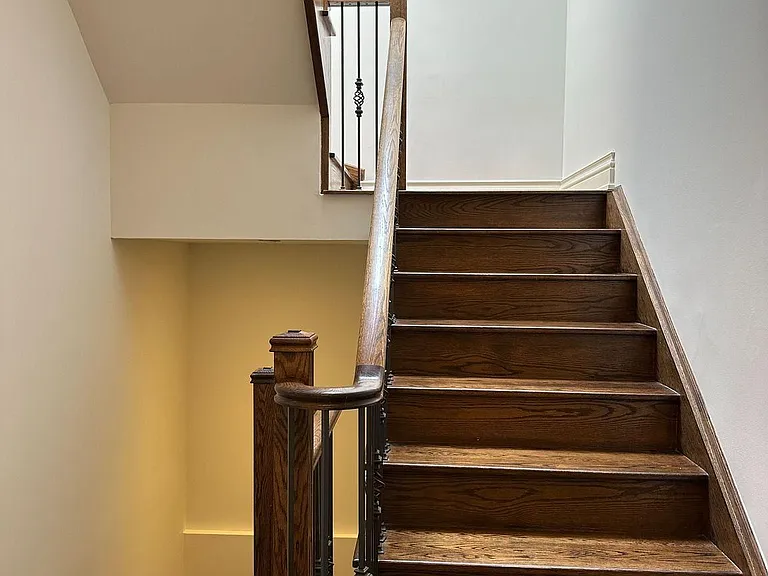 76 Horsham Ave — Photo 17