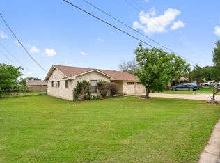 304 Hernandos Loop, Leander, TX 78641