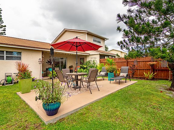 5th image of 1449 Croftwood Dr