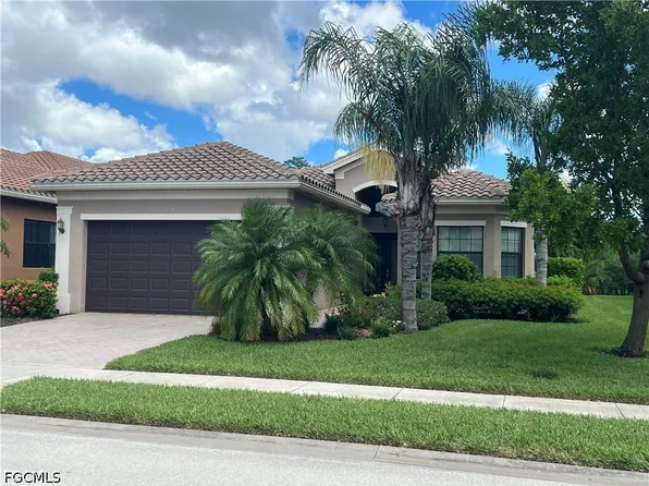 11624 Stonecreek Cir, Fort Myers, FL 33913