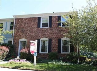 1543 Wedgefield Cir, Naperville, IL 60563