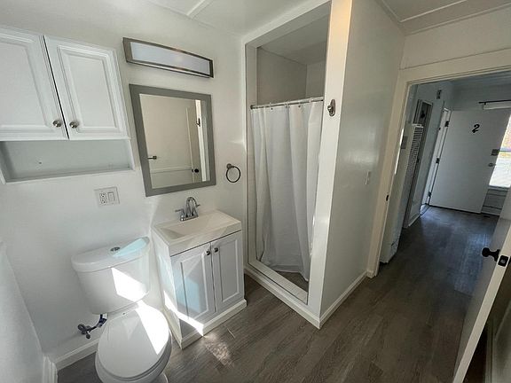 5th image of 2530 Francisco Blvd #2
