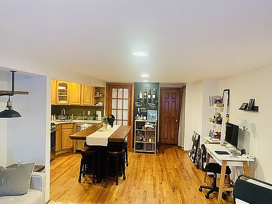 3rd image of 258 22nd St #1