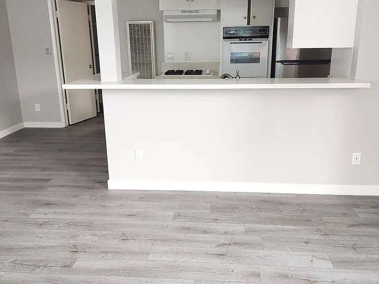 1412 Brockton Ave — Photo 1