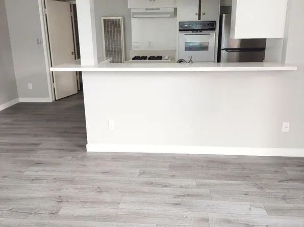 1412 Brockton Ave, Los Angeles, CA 90025