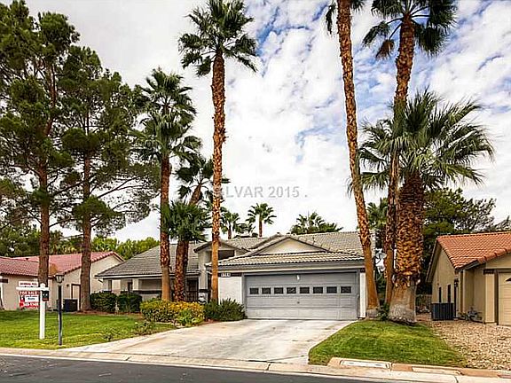 2nd image of 5704 Palma Del Sol Way