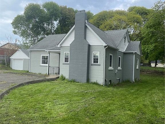 3rd image of 1315 Powell Ave