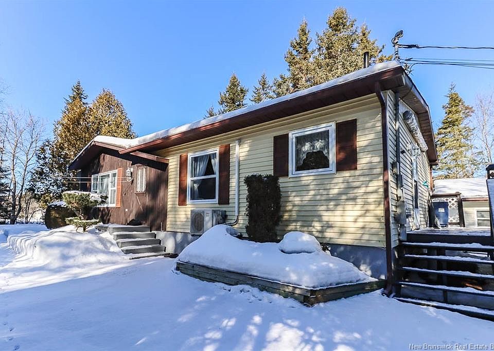 1st image of 15 Mallette Rd