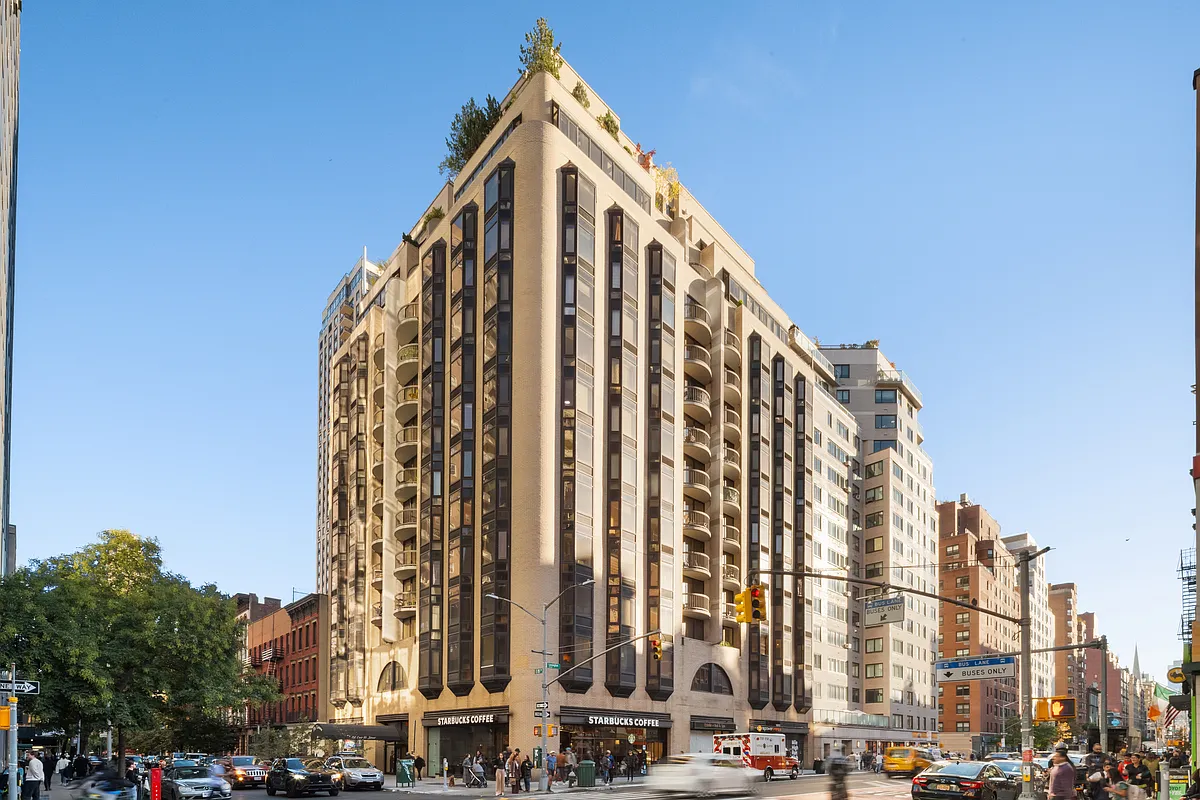 Ventana Condominiums at 150 East 85th Street in Upper East Side
