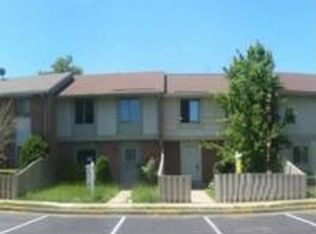 1275 Springtide Pl, Herndon, VA 20170