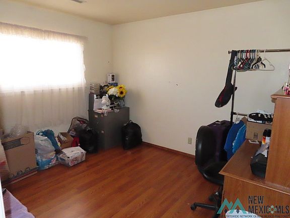 5th image of 1408 Willow Dr