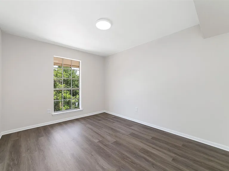3770 Lovers Wood Ln #709 — Photo 16