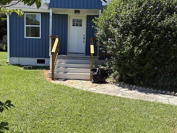 3rd image of 307 Kensi Dr