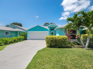 104 Old Jupiter Beach Rd, Jupiter, FL 33477