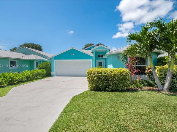 104 Old Jupiter Beach Rd, Jupiter, FL 33477
