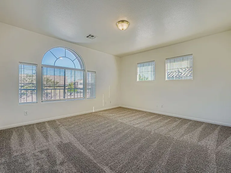 10701 Sapphire Vista Ave — Photo 12